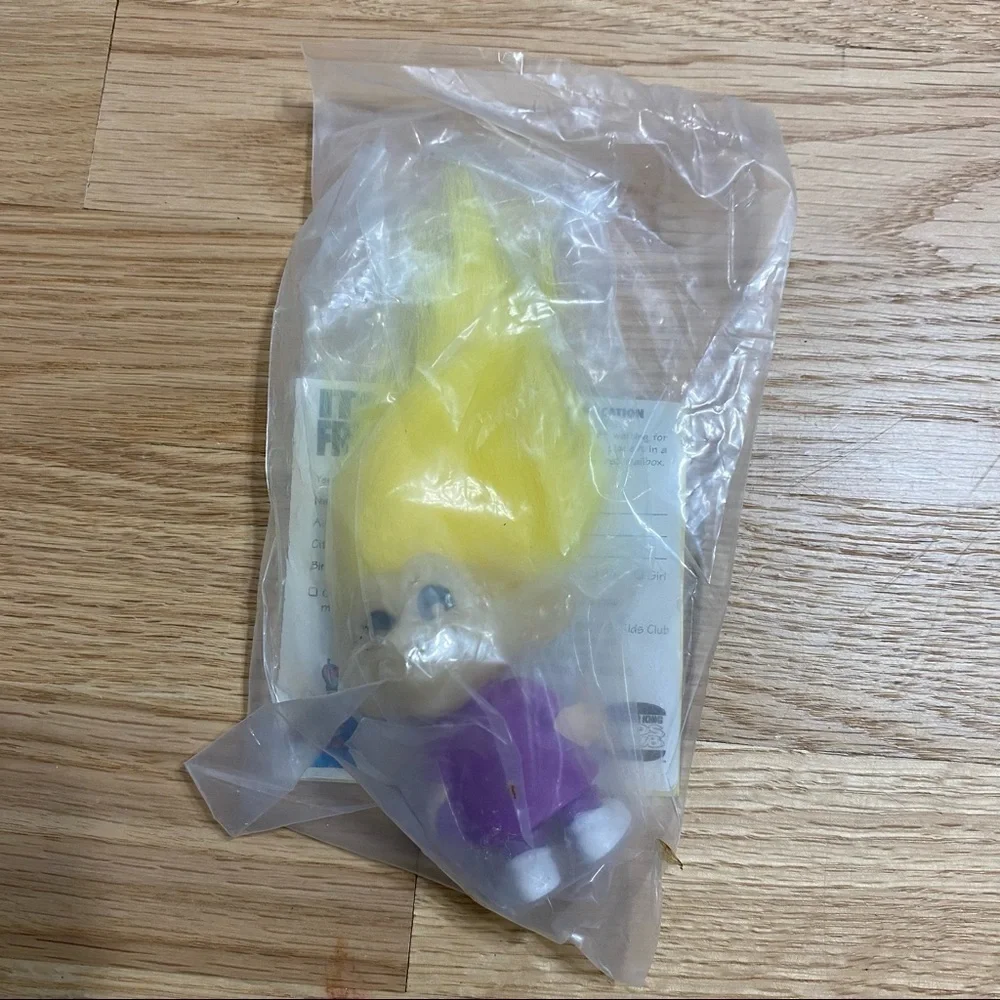 Vintage Glow in the Dark Troll Burger King Kids Club Yellow Hair NEW